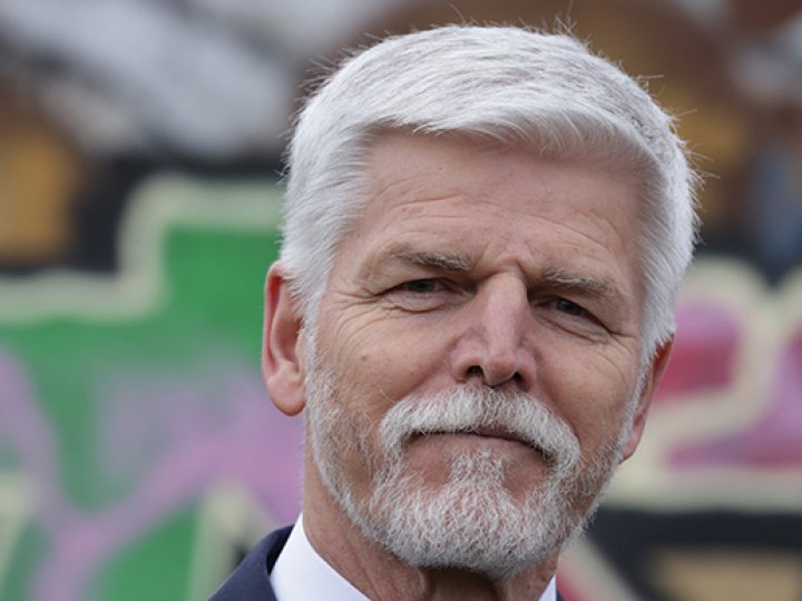 Президент Чехії вважає, що варто збивати літаки рф, якщо вони залітають до країн НАТО