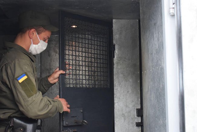 Луцький нацгвардієць розповів про роботу у конвойному підрозділі. ФОТО