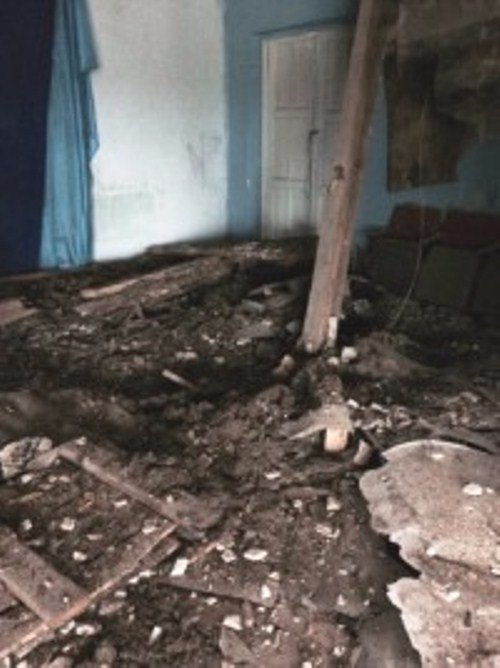 На Волині у сільському клубі обвалилася стеля. ФОТО