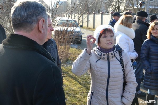 Жителям Малоомелянівського масиву в Луцьку обіцяють каналізацію до кінця року. ФОТО