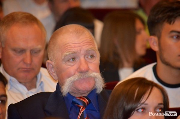 СНУ імені Лесі Українки привітали із 75-річчям. ФОТО