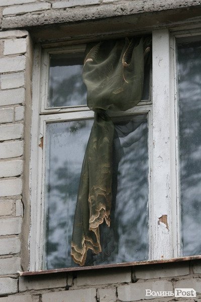 «Боялася ночувати, а дітей взагалі в квартиру не пустила», - жителька обваленого будинку 