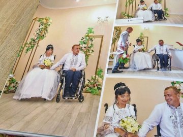 Подружжя волинян на кріслах колісних скаржаться на бар'єри в Ковелі