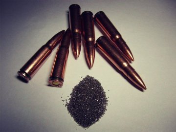 Перед судом постане волинянин, який зберігав у себе вдома вибухові речовини