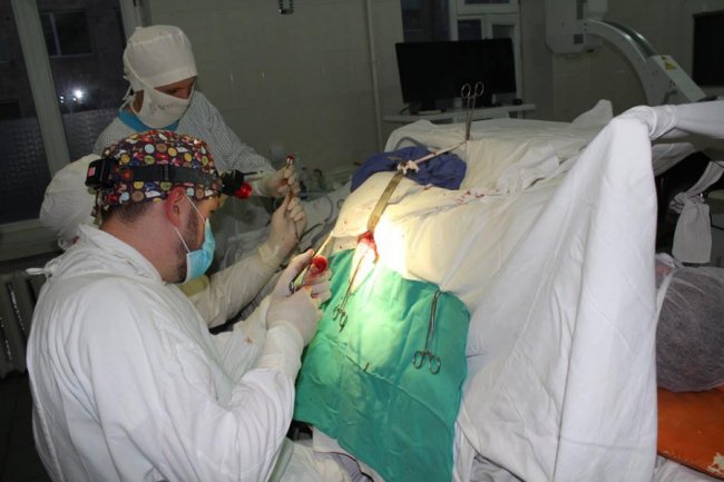 У ковельській лікарні вперше провели операцію на хребті