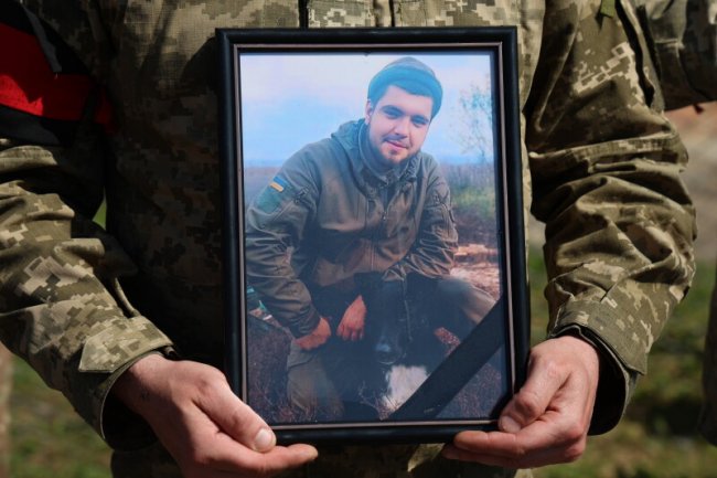 Скорботний день: у Луцьку провели в останню путь двох Героїв