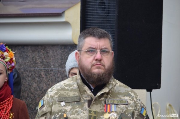 «Схід і Захід разом!»: до Луцька приїхав «Потяг єднання»