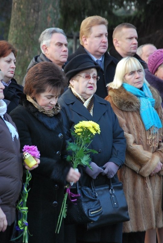 У Луцьку вшанували ліквідаторів аварії на ЧАЕС. ФОТО