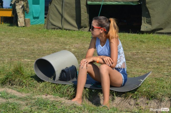Спека в наметах і аншлаг у зоні купання: як фестивалить «Бандерштат». ФОТО