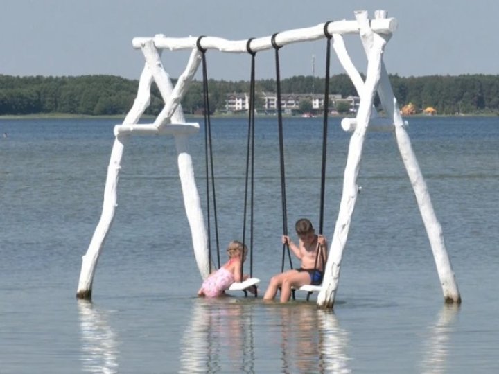 На Шацьких озерах очікують 150-200 тис. туристів: скільки коштує відпочинок у цьому сезоні