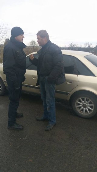 Під Луцьком затримали п'яного екс-міліціонера, який наїхав на патрульного 