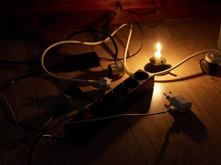 Через атаки «шахедів» без світла залишилися 30 тисяч жителів Волині 