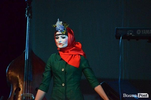 «Я хочу від них дітей»: Dakh Daughters підірвали луцьку публіку. ФОТО