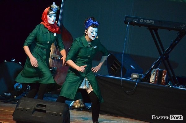 «Я хочу від них дітей»: Dakh Daughters підірвали луцьку публіку. ФОТО