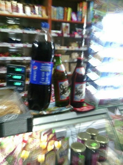 Заборонений алкоголь: у Луцьку муніципали «засікли» порушників