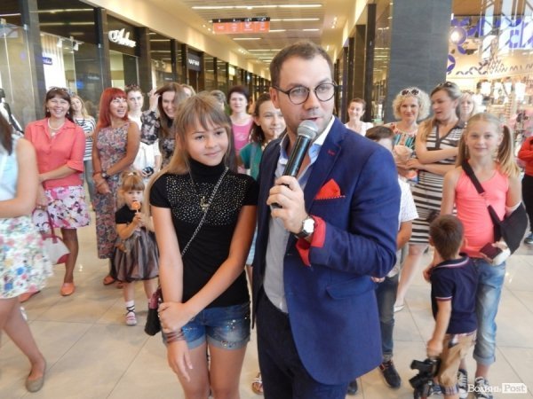 У Луцьку Андре Тан презентував нову колекцію одягу. ФОТО