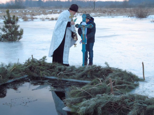 Показали, як святкували Водохреще у Старій Вижівці. ФОТО