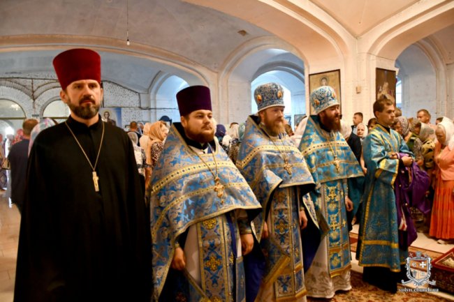 Як у луцькому храмі відзначали свято Успіння Пресвятої Богородиці. ФОТО