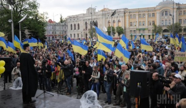 Сотні харків’ян молилися за єдність України. ФОТО