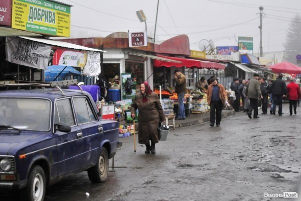 Центральний ринок. БУДНІ МІСТА