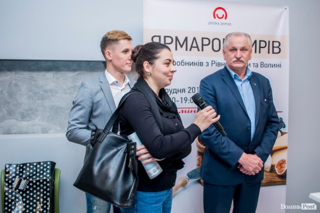 Волинські та рівненські виробники частували лучан сиром. ФОТО