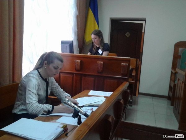 Через суд поновилися два волинські екс-правоохоронці. ФОТО