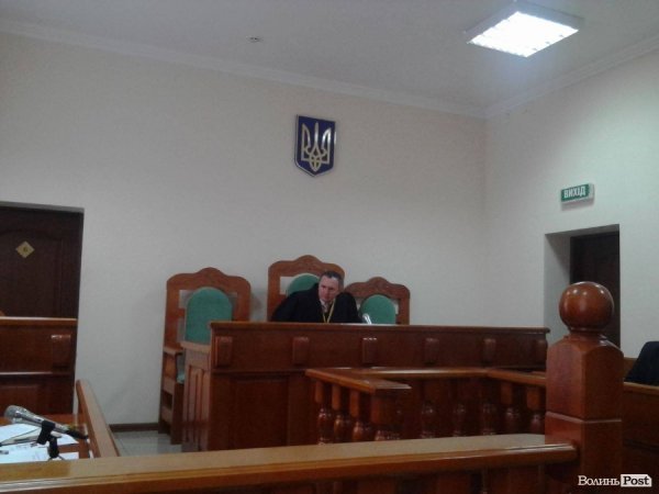 Через суд поновилися два волинські екс-правоохоронці. ФОТО
