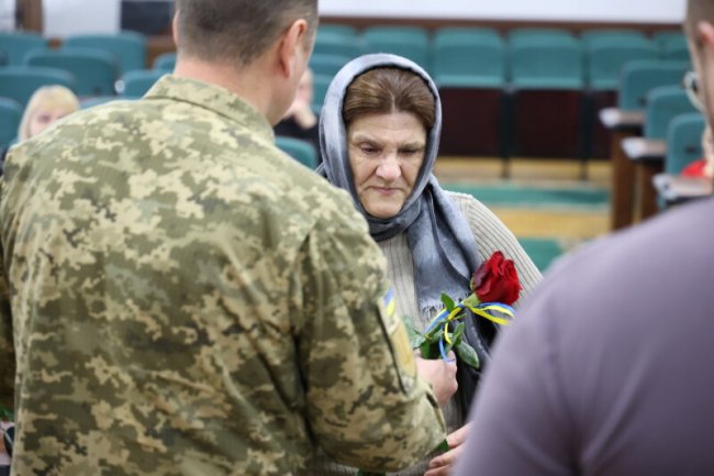 У Луцьку вручили державні нагороди рідним загиблих військовослужбовців