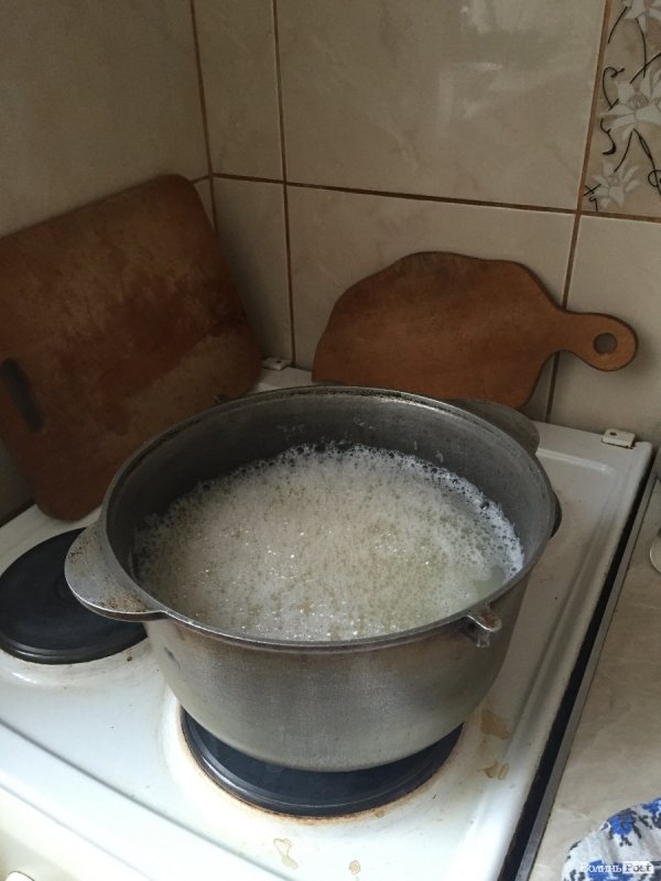 Каша, картопля в мундирах, квашена капуста - святкова вечеря монахинь на Багатий Вечір