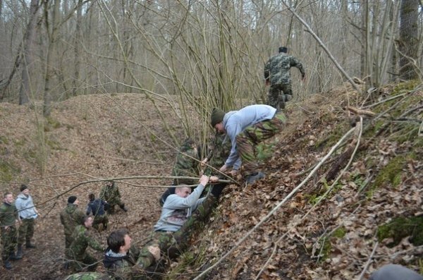 Як «Правий сектор» Волині навчався знешкоджувати «диверсантів». ФОТО