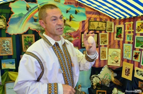 У центрі Луцька – виставка талантів зі всієї області. ФОТО 