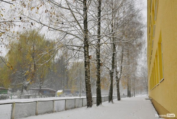Фото снігу в Луцьку