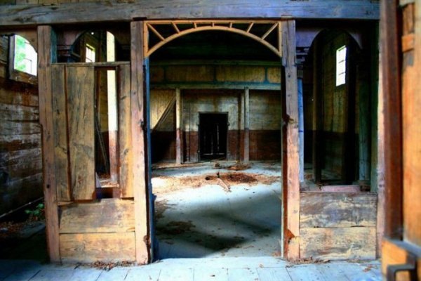 Закинуті українські храми Польщі. ФОТО