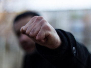 У Володимирі побилися чоловіки: в одного – перелом кістки