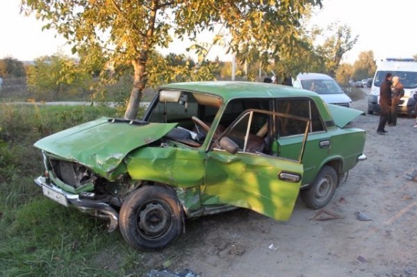 У ДТП біля Луцька зіткнулись три автомобілі. ФОТО. ВІДЕО