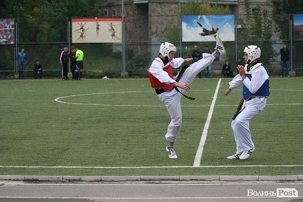 Як у Луцьку відзначали День фізкультури та спорту. ФОТО