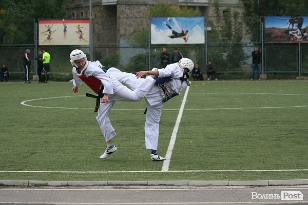 Як у Луцьку відзначали День фізкультури та спорту. ФОТО