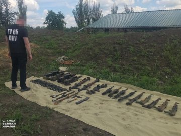 Військові хотіли вкрасти і продати зброю зі своєї частини