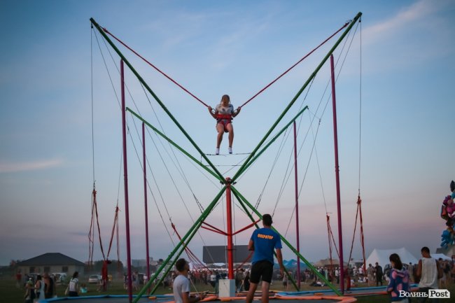 «Шикидим», лірика і вибуховий «O.Torvald»: перший день «Бандерштату». ФОТО