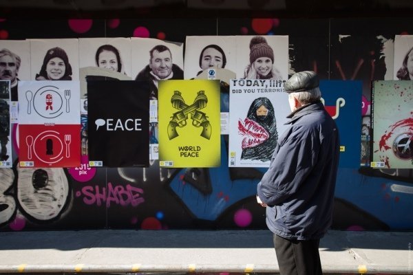 Дизайнери світу проти війни в Україні. ФОТО