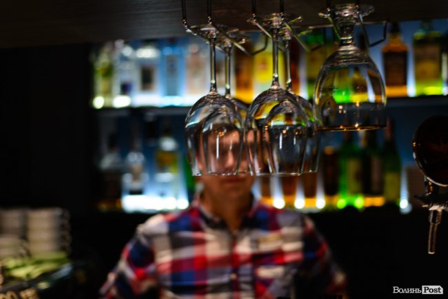 У Луцьку офіційно відкрили джазовий клуб «Цитра». ФОТО