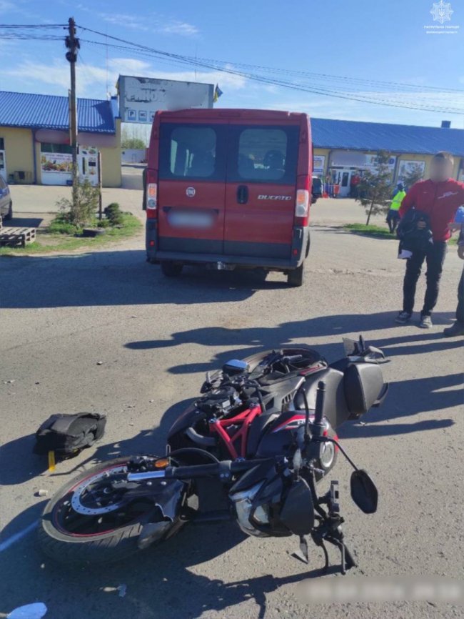 На Волині в аварію потрапив мотоцикліст