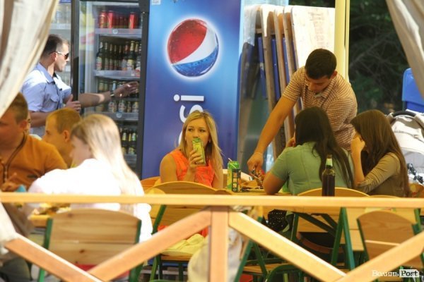 День міста: лучани  на природі. ФОТО