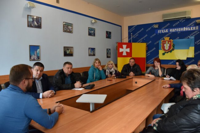 Наведемо лад, якщо торгуватимемо там ще 15 років, – підприємці Старого ринку у Луцьку