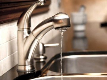 У Нововолинську вимкнуть водопостачання, містян просять зробити запас