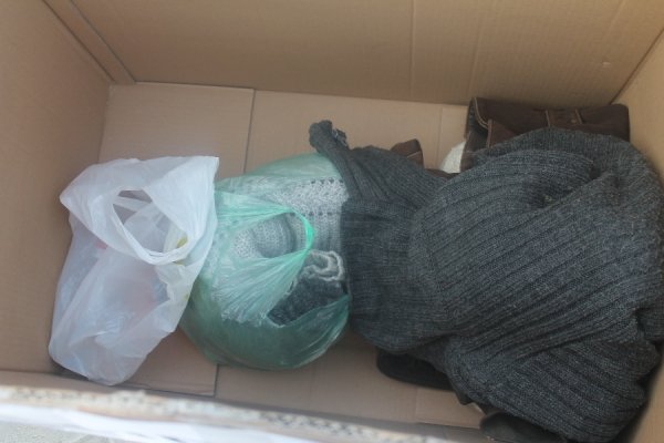 «Жіноча сотня» в Луцьку зібрала одяг для українських солдат. ФОТО