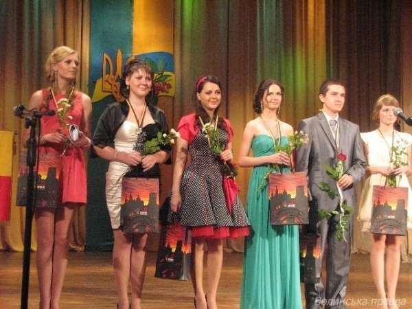 Назвали луцьку школу, де найбільше медалістів. ФОТО