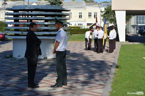 Лучани збираються на  прощання з Клімчуком. ФОТО