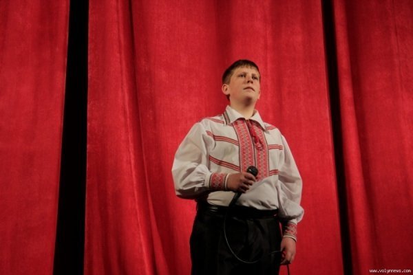 У Луцьку театрали «вклонилися» Шевченку. ФОТО