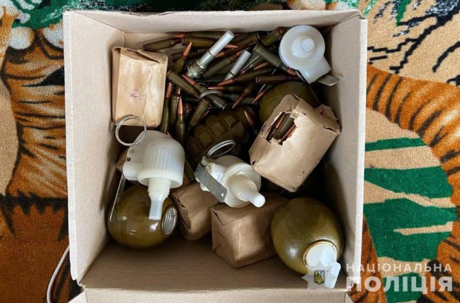 У 56-річного волинянина вдома знайшли 5 гранат та понад 200 набоїв
